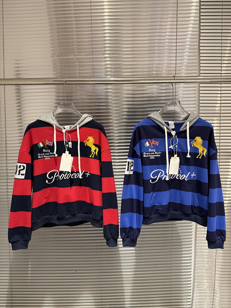 Streetwear Brand Vintage - هودي مخطط بتصميم عصري من ماركة